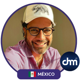 Armando Regil Velasco