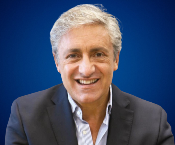 Alan Flores — Conferencista en México