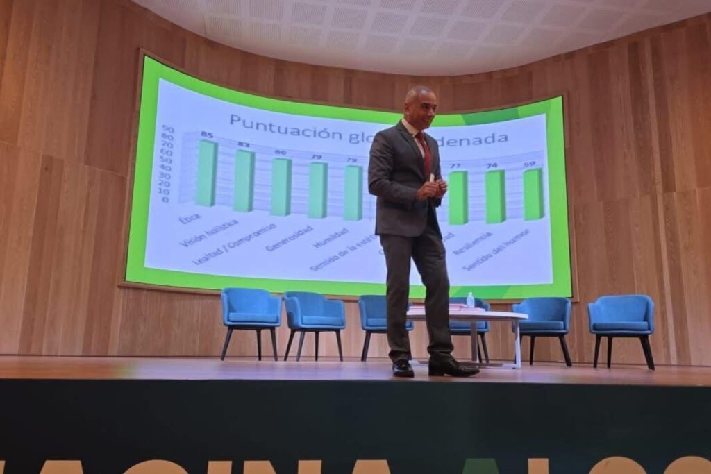 Julián Aguilar Estrada en acción