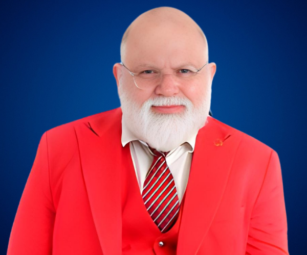 Miguel Uribe Maeda — Conferencista de Liderazgo