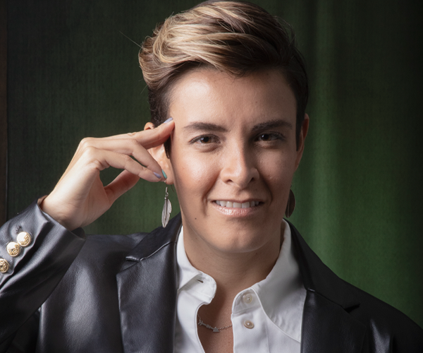 Karla Lara — Conferencista de Liderazgo